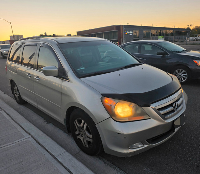 used 2007 Honda odyssey touring in Cars & Trucks in City of Toronto - Image 4