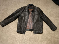 Manteau jacket homme  100% cuir size medium de marque Cruze