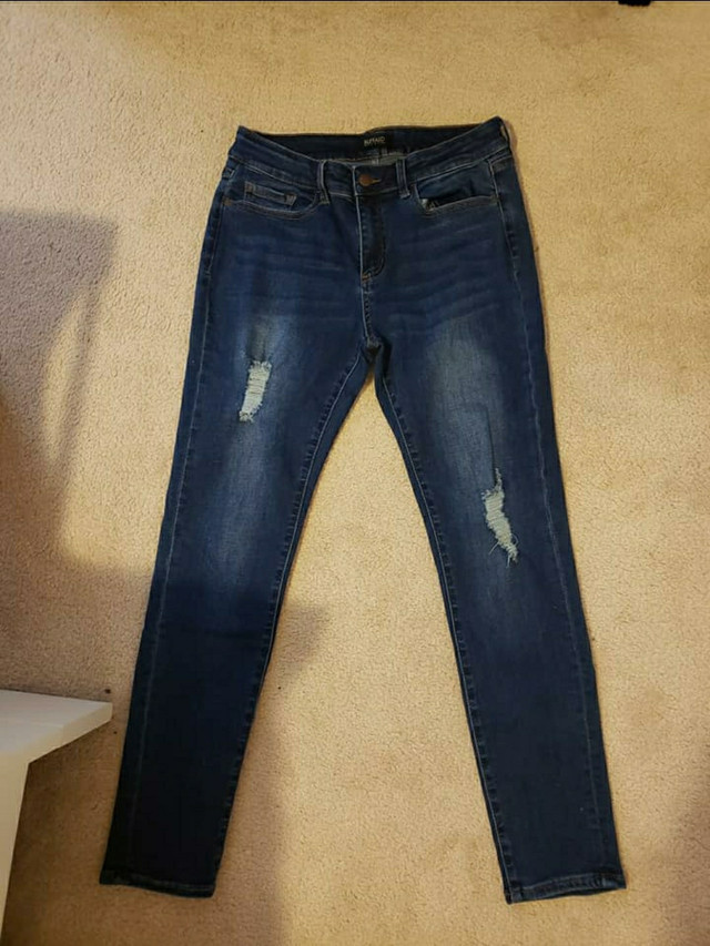 Buffalo by David Bitton Hope distressed denim jeans 30 in Women's - Bottoms in Mississauga / Peel Region - Image 3