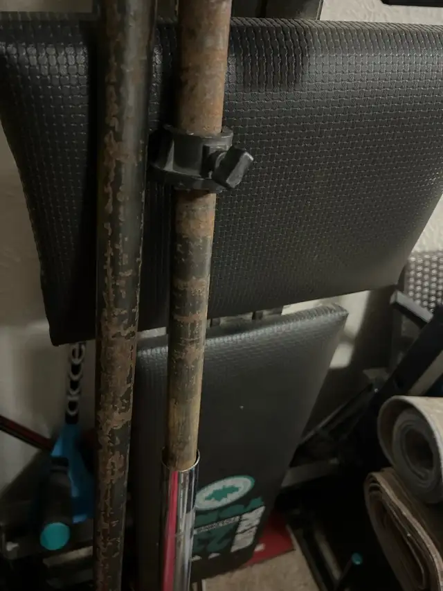 Weight Bench, dumbbells, plates and Bars in Exercise Equipment in Edmonton - Image 4