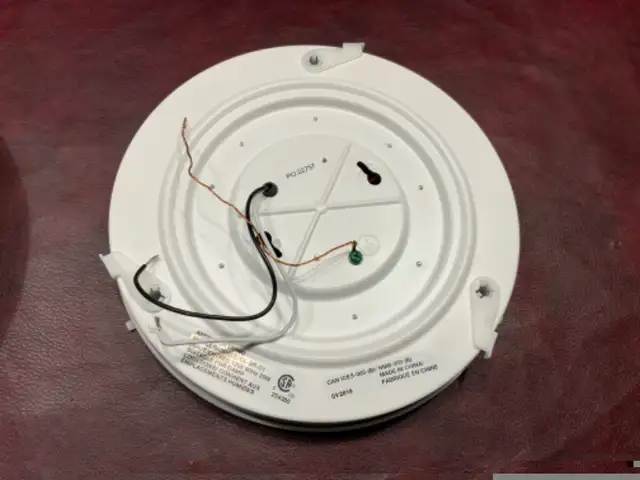 Artika 25W Starraker LED Flush Mount Light Fixture in Indoor Lighting & Fans in Kawartha Lakes - Image 6