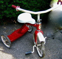 CLASSIC ALL METAL,  RUBBER TIRED  TYKES TRYCYLE