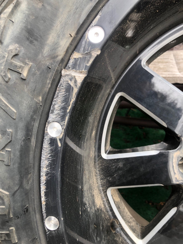20” metal Moto wheels  8 bolt. Duramax or cummins in Other in Dawson Creek - Image 3