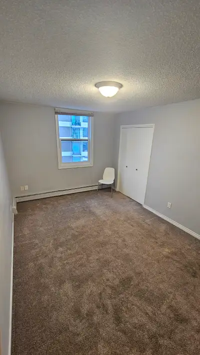 Calgary Beltline Property - Penthouse Unit - Private Bedroom