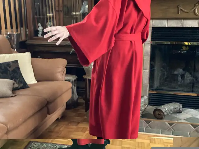 MANTEAU FEMME ROUGE LAINE - GENRE KIMONO KENZO PARIS in Women's - Tops & Outerwear in Longueuil / South Shore - Image 8