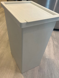 Ikea 42L two Bins