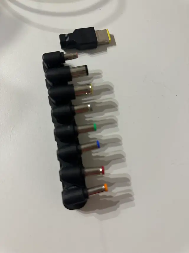 Cooler Master Laptop Charger/AC Power Adapter with Multiple Tip in Laptop Accessories in Markham / York Region - Image 5