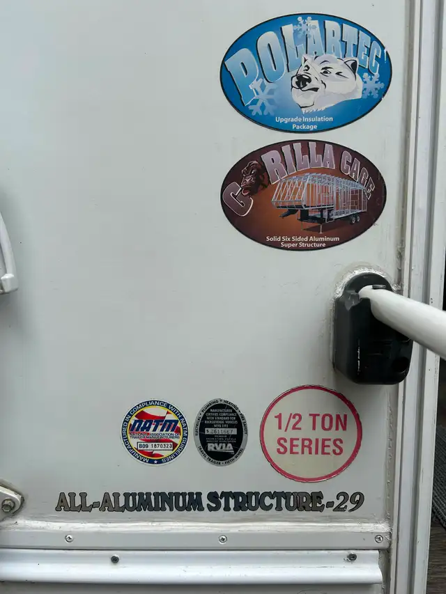 $16,300 – 2011 CrossRoads Cruiser CTX 29' Travel Trailer in Travel Trailers & Campers in Vernon - Image 7