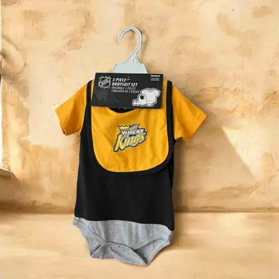 NEW WHL Reebok Brandon Wheat Kings 3-Piece Baby Bodysuit 12-18 M, View more