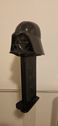 Star Wars Darth Vader Giant LARGE Black 12.5" Pez Dispenser