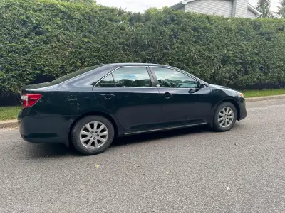 Toyota Camry XLE 2014, full equipped . Mint /Impeccable !!! Un seul propriétaire …( aucune rouilles...