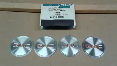 Original GMC - NOS - part number 469667 RALLY WHEEL Cap Insert for years 1974 to 1994. Rally WHEEL E...