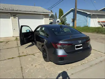 Seeing if I can sell my Honda instead of trading it in (looking to get a GR86 for a funner driving e...