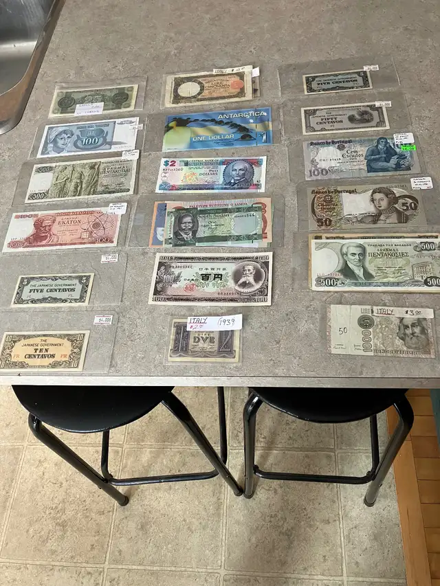 Numerous European/Italy/Portugal/Greece Bills (30), $60 in Arts & Collectibles in Strathcona County - Image 4
