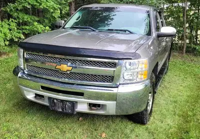 2012 CHEVROLET SILVERADO 1500 LS CREW CAB 4x4 - 176,000 KM - Extras Included Asking Price: $16,500 O...