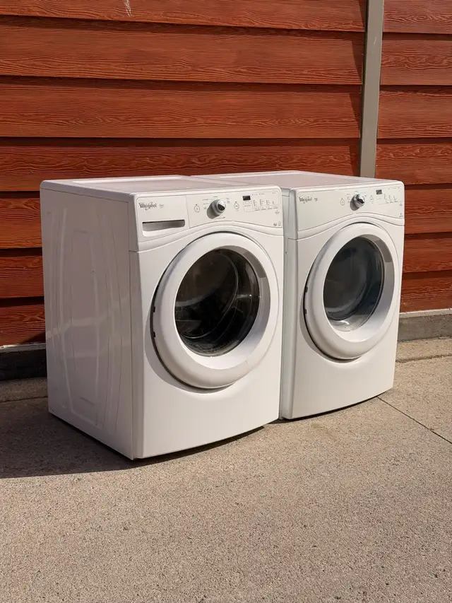 Whirlpool Duet Front Load Washer & Dryer Set 27” in Washers & Dryers in Mississauga / Peel Region - Image 3