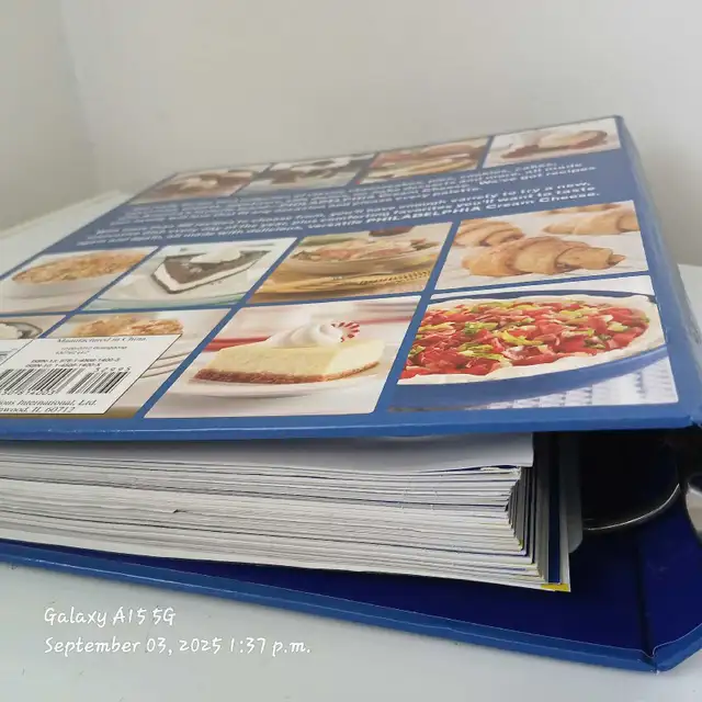 Kraft Philadelphia Recipe Collection  in Non-fiction in St. Catharines - Image 5