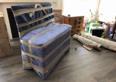 Professional movers & junk removal call  613-805-7332, View more
