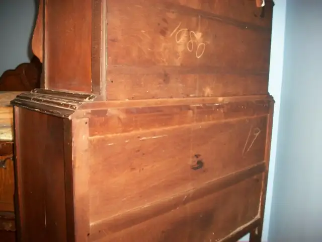 set de chambre antique in Beds & Mattresses in Drummondville - Image 7