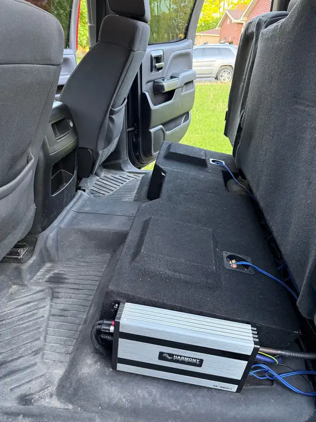 2018 Chevy Silverado 1500598236173058723844