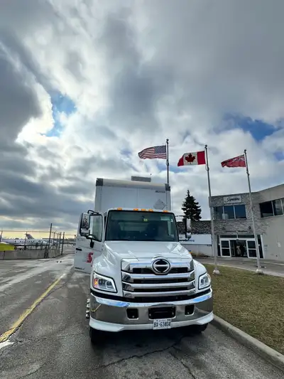 $21 + HST Looking for dedicated DZ Driver for Barrie location for speedy Transfer. Full time positio...
