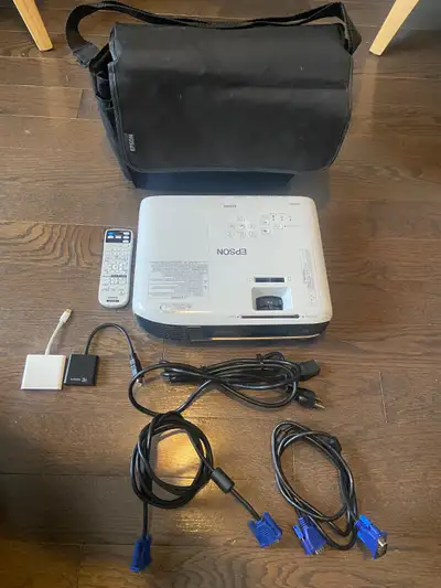 Epson Pro EX7280 Projector Like New, View more