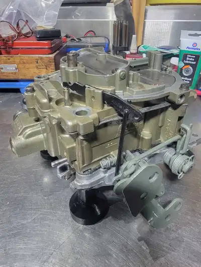 This carburetor has been selected and rebuilt by a professional, fits : All spread bore intake manif...