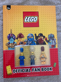 LEGO OFFICIAL FAN BOOK WITH THREE MINI FIGURES