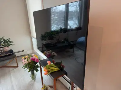 TV Samsung 2 years old new price - 1500, View more