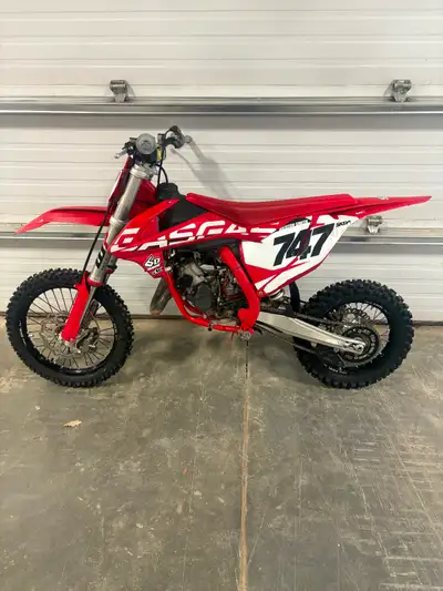 2024 GasGas MC85 - 91 hours, pro taper bars, bills pipe and silencer, extra back wheel set with sand...