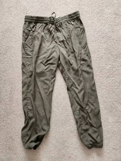 Womans Joggers sz L, View more