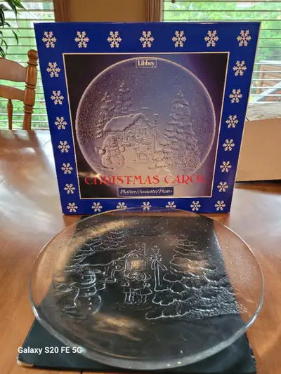 Libbey Christmas Glass Platter, View more
