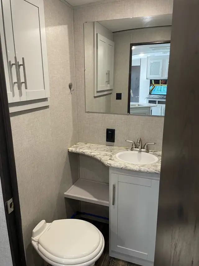 Roulotte Keystone Premiere Ultra Light 22RBPR in RVs & Motorhomes in Longueuil / South Shore - Image 5