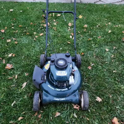 6HP lawnmower Craftsman 21'' gas, View more