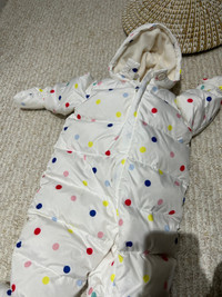 Baby Gap 6-12 months snow suit