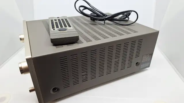Teac AG-H550 AV Digital Home Theater Receiver in Stereo Systems & Home Theatre in Ottawa - Image 4
