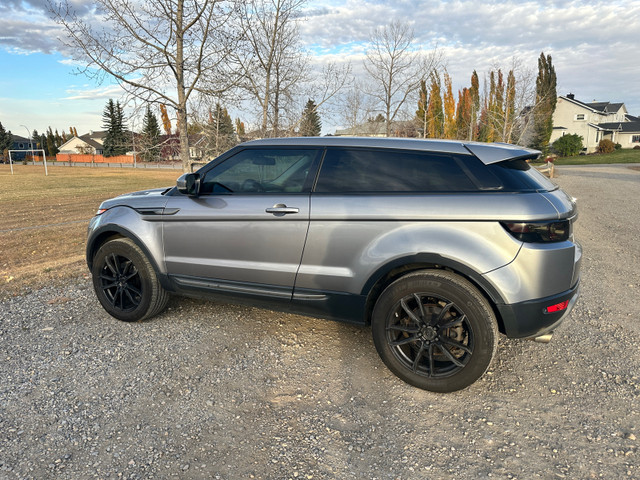 2012 Range Rover Evoque 2dr Coupe in Cars & Trucks in St. Albert - Image 4