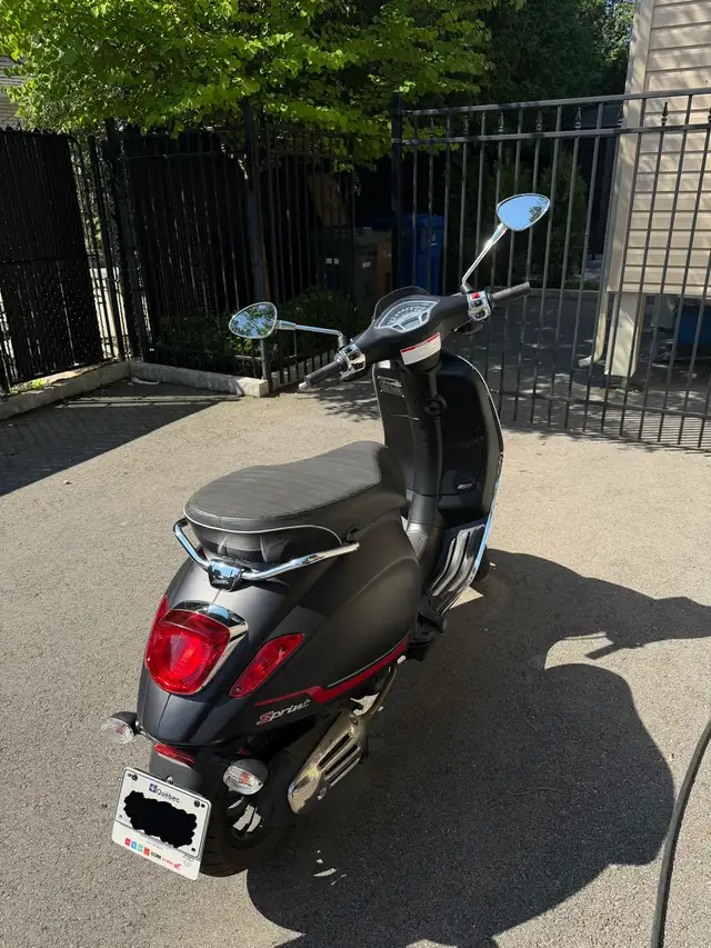 Vespa Sprint 50s in Scooters & Pocket Bikes in Laval / North Shore - Image 5
