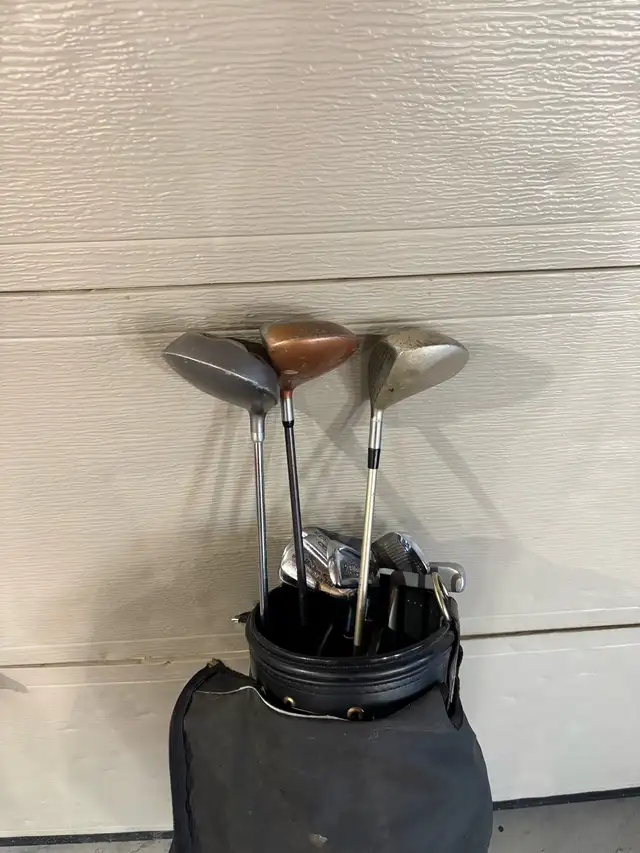 Golf Set in Golf in Chatham-Kent - Image 3