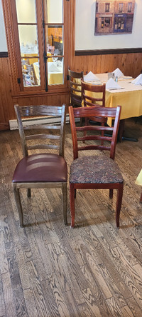 Chaises, tables et dessus de tables de restaurant de 20 à 125$