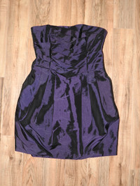 Women's purple dress (from Le Chateau) size Medium
