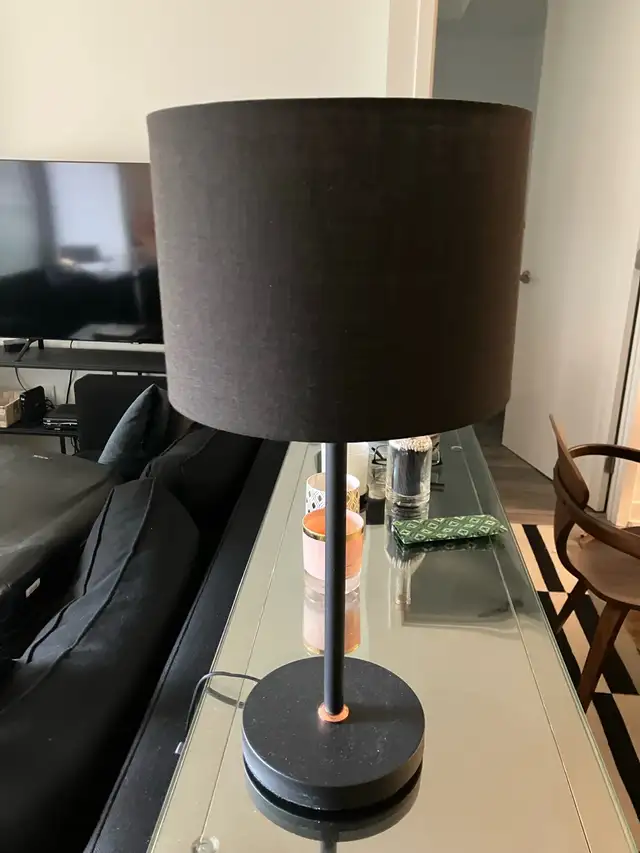 Table lamps in Indoor Lighting & Fans in City of Toronto - Image 3