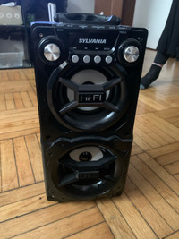 Sylvania portable bluetooth speaker