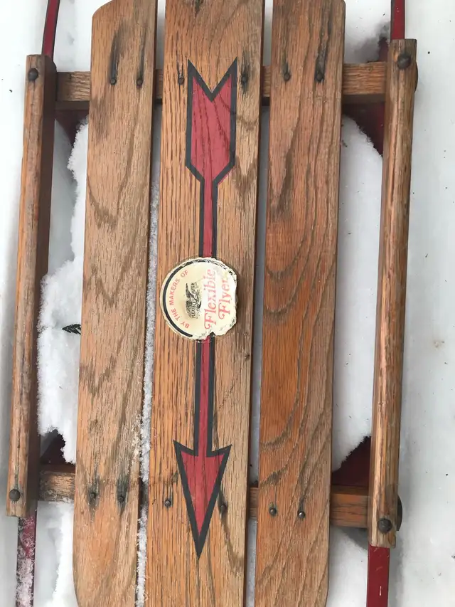 Vintage 1960’s Flexible Flyer Wood & Metal Child’s Sled in Toys & Games in City of Toronto - Image 3