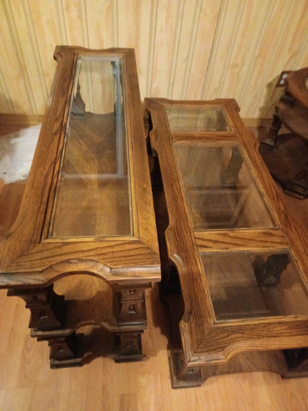  4 piece antique Coffee table set in Coffee Tables in Barrie - Image 3