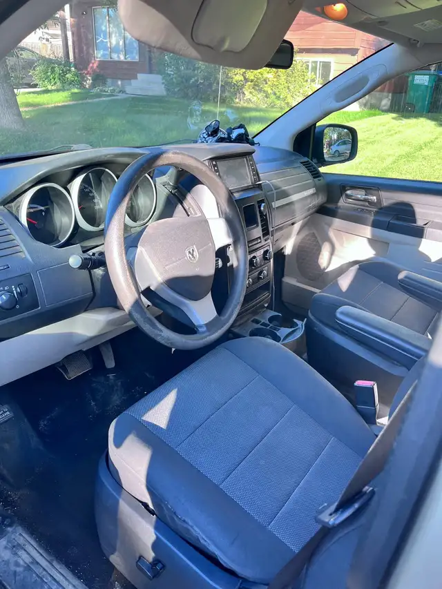 Dodge Caravan577858242725160962