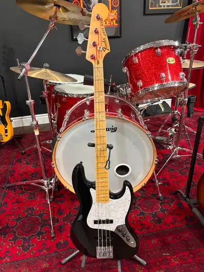 USA GEDDY LEE JAZZ BASS 2022, View more