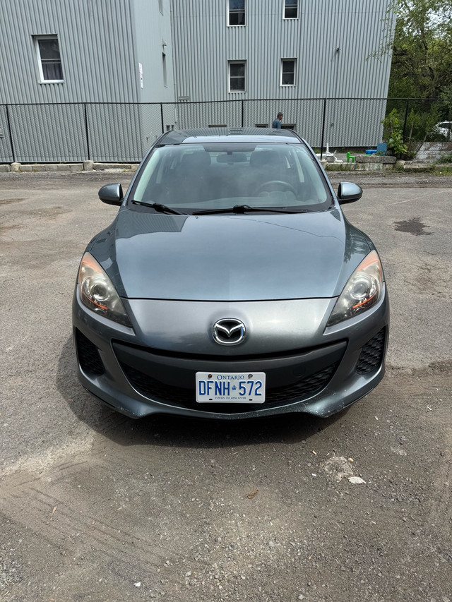 Mazda Mazda 3 in Cars & Trucks in Ottawa