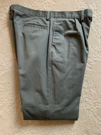 Men’s Dockers, Waist 38, Leg 36