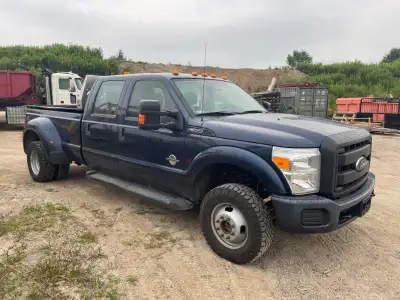 Low KM 2016 Ford F350 Super Duty Diesel Crew Cab Dually 4x4 Voth Electric Hydraulic Box Dump Body wi...